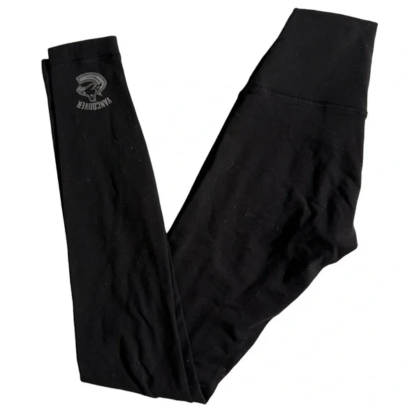 LULULEMON / VANCOUVER CANUCKS / NHL BLACK HIGH WAISTED WUNDER UNDER LEGGINGS - Picture 1 of 9
